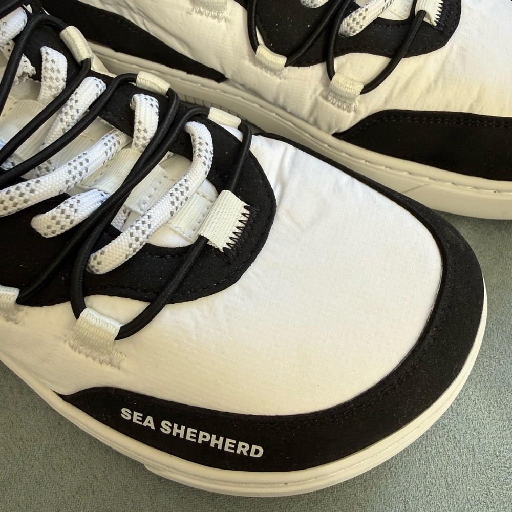Barebarics Revive Vegan Barefoot Shoes x Sea Shepherd - Picture 4 of 9